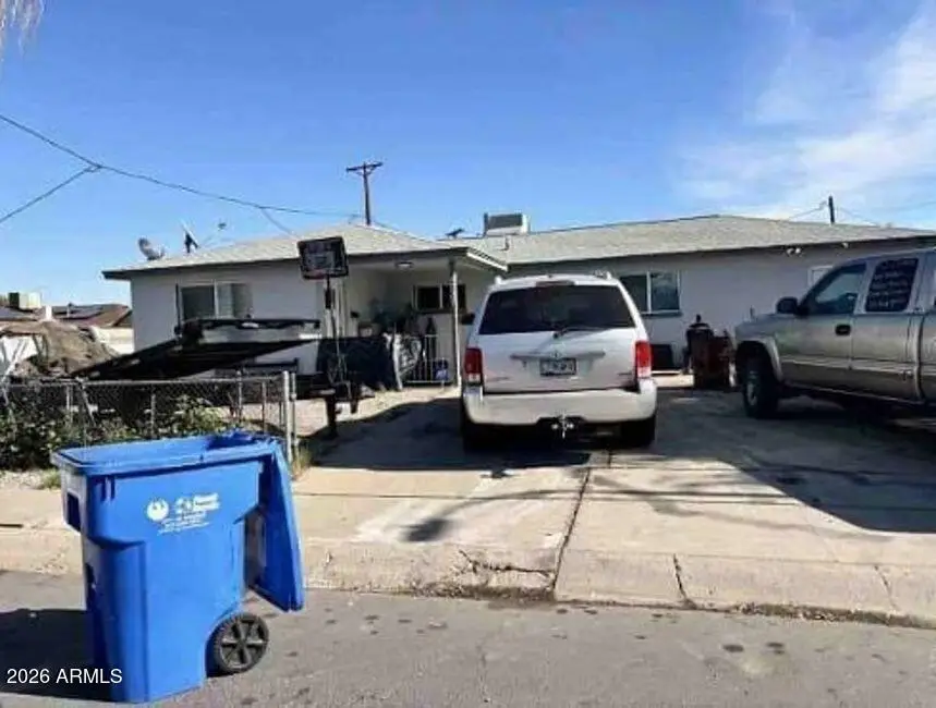 4333 N 59th Avenue, Phoenix, AZ 85033 - #1