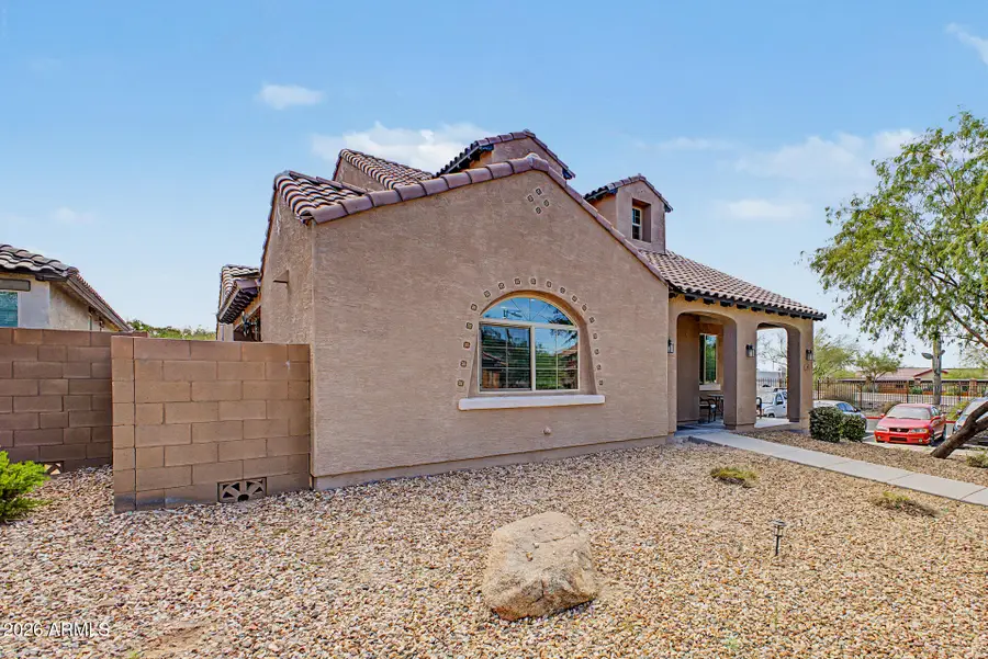 2912 N Raven --, Mesa, AZ 85207 - #2