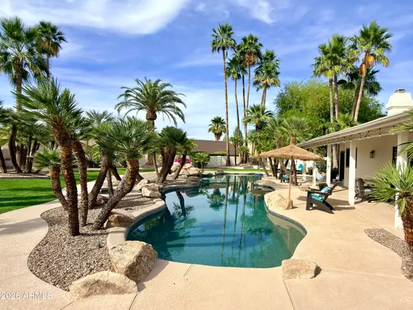 1390 N Valencia Drive, Chandler, AZ 85226