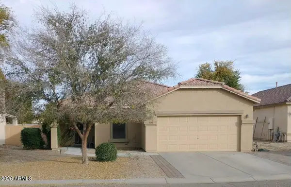 2082 E Lipizzan Drive, San Tan Valley, AZ 85140