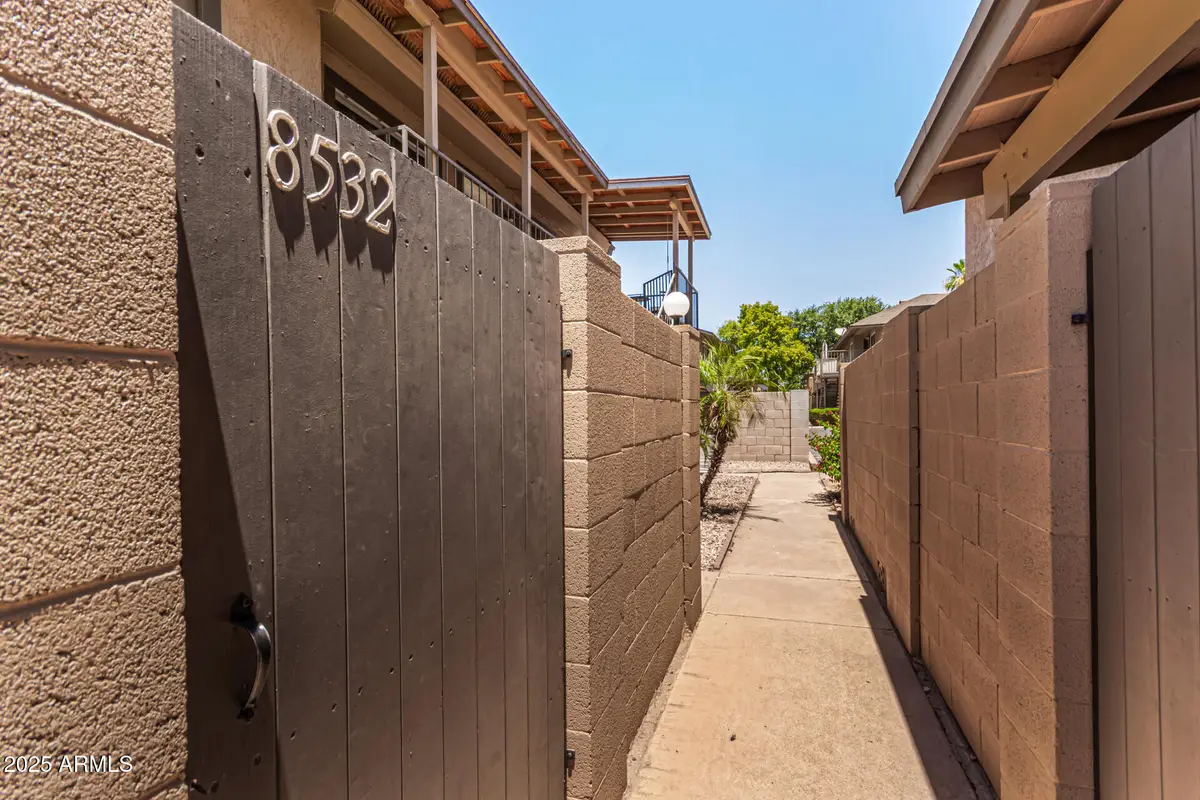 8532 E Portland Street, Scottsdale, AZ 85257 - #1