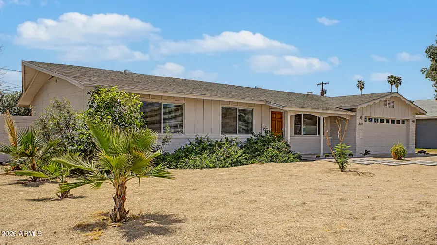 2839 E Shangri La Road, Phoenix, AZ 85028 - #3