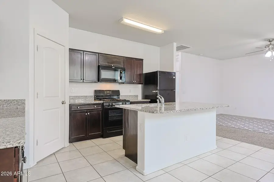 29933 W Whitton Avenue, Buckeye, AZ 85396 - #2