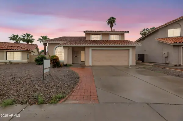4216 E Amberwood Drive, Phoenix, AZ 85048