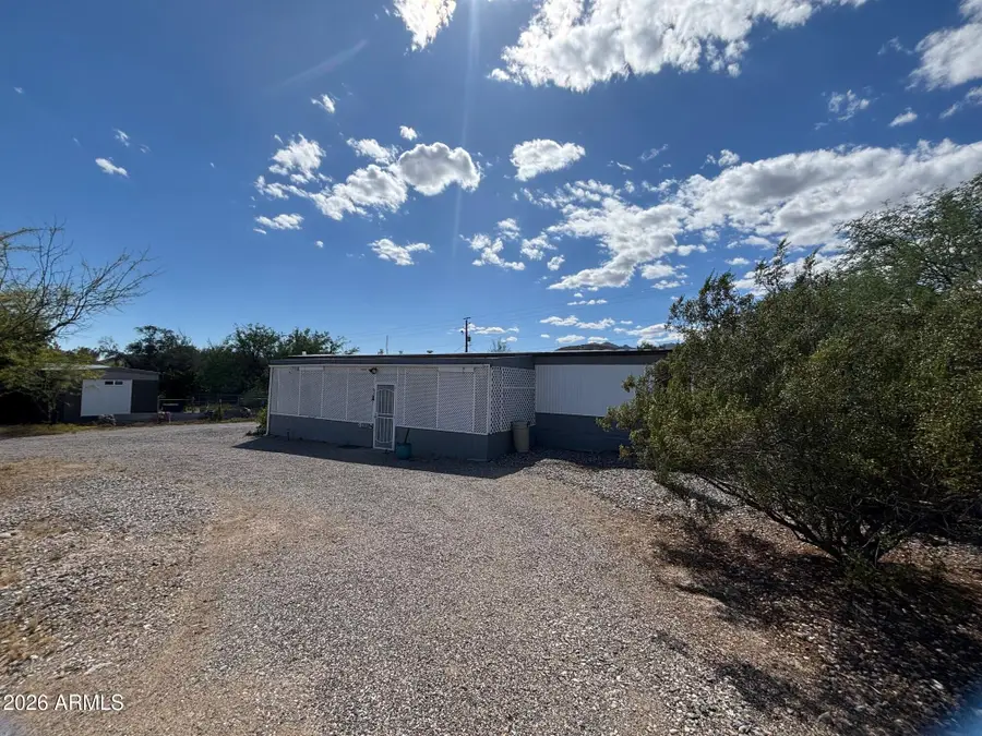 33800 S Davenport Lane, Black Canyon City, AZ 85324 - #3