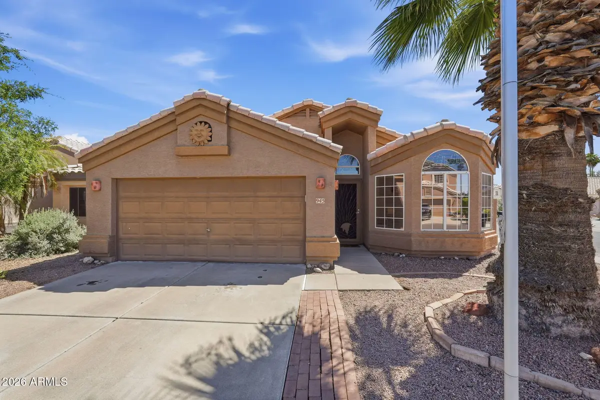 945 S Sailfish Drive, Gilbert, AZ 85233 - #1