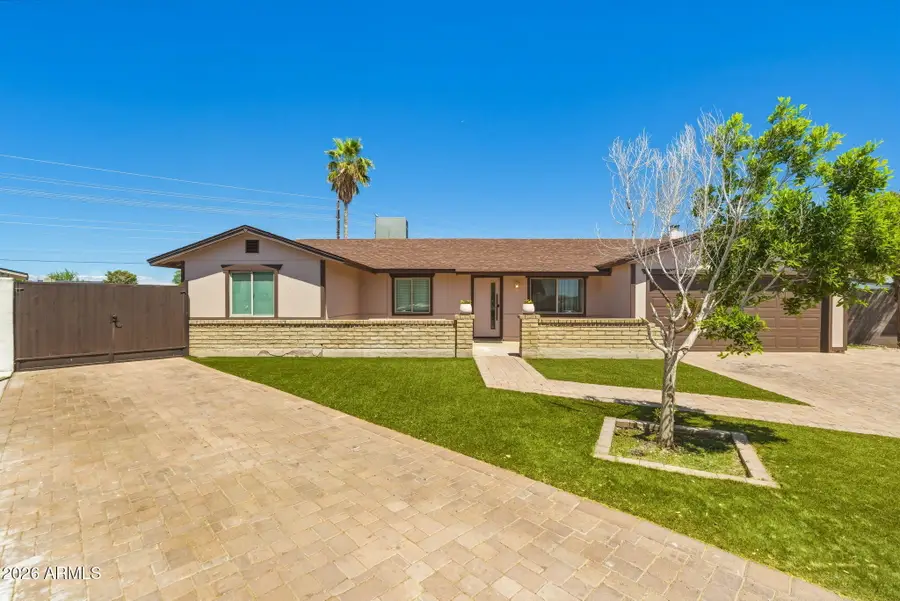 4849 N 81st Avenue, Phoenix, AZ 85033 - #3