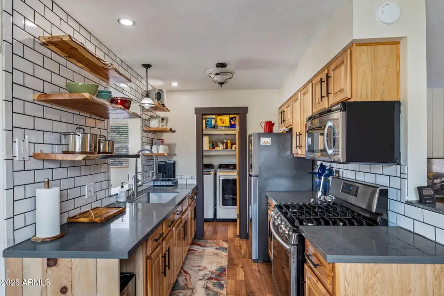 552 Rim Drive, Pinedale, AZ 85934 - #3