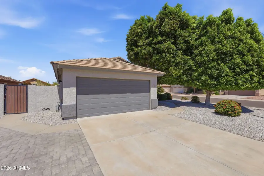 7636 W Angels Lane, Peoria, AZ 85383 - #2