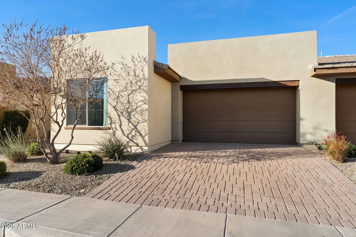 678 E Cobble Stone Drive, Queen Creek, AZ 85140 - #1