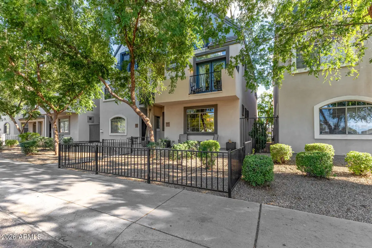 2847 E Pinchot Avenue, Phoenix, AZ 85016 - #1
