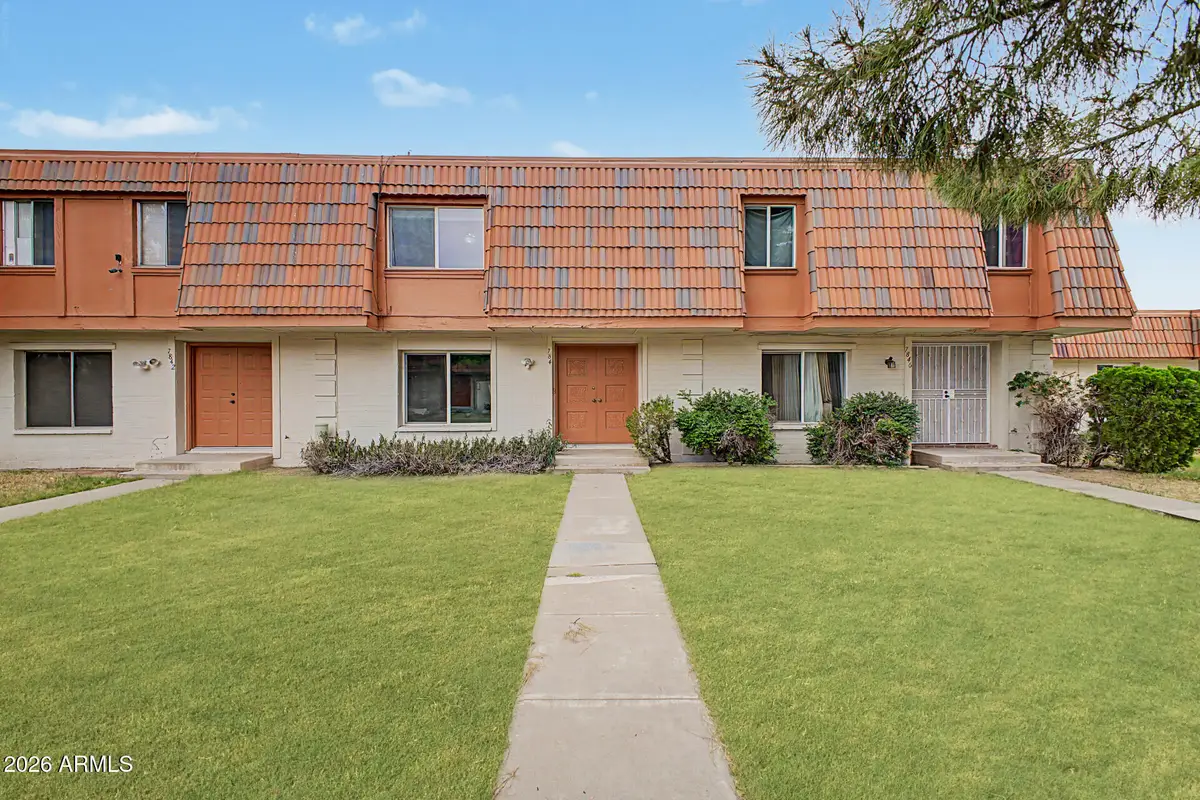 7844 N 47th Avenue, Glendale, AZ 85301 - #1