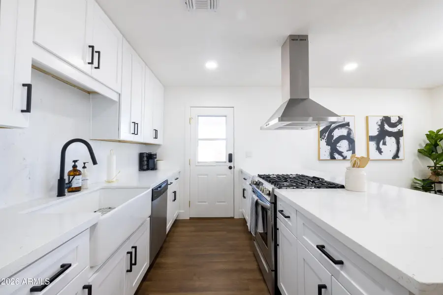 216 E Washington Avenue, Gilbert, AZ 85234 - #2