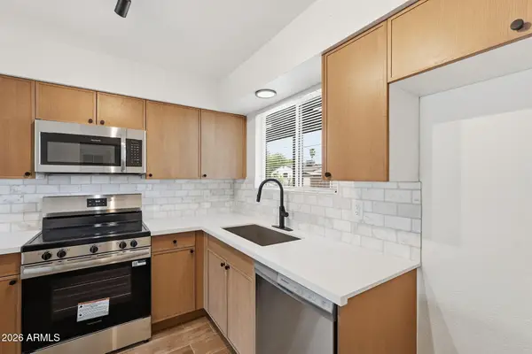 3640 N 86th Lane, Phoenix, AZ 85037