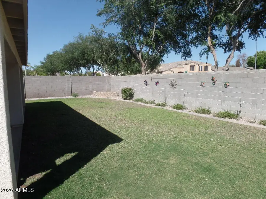 665 S Esmeralda --, Mesa, AZ 85208 - #3