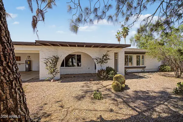 2552 E Brown Road, Mesa, AZ 85213