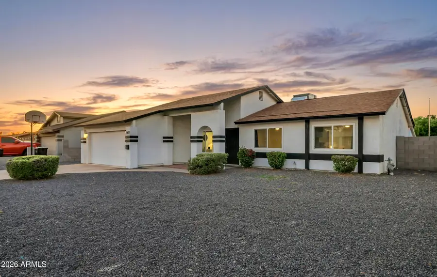 2412 E Dolphin Avenue, Mesa, AZ 85204 - #2