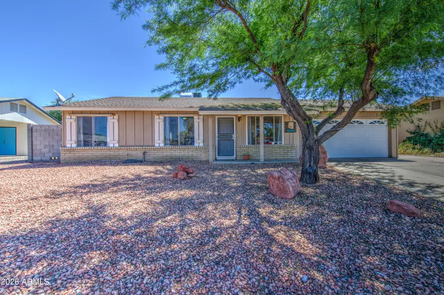 319 N Valencia Drive, Chandler, AZ 85226 - #2