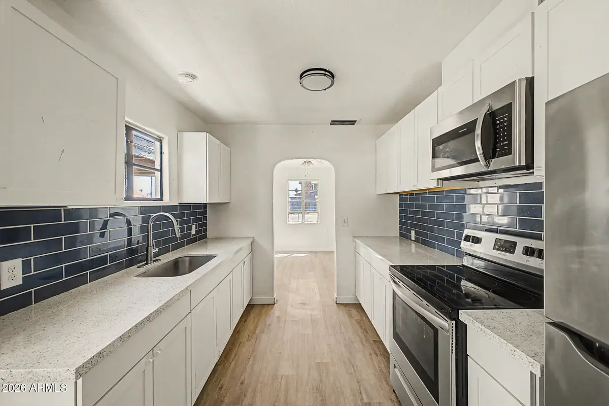 912 E 2nd Street, Casa Grande, AZ 85122 - #1