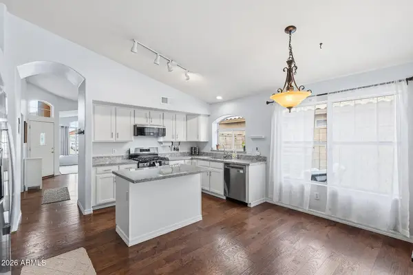 9649 W Irma Lane, Peoria, AZ 85382