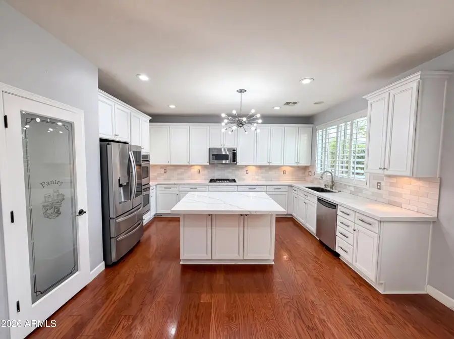 2113 W Eagle Feather Road, Phoenix, AZ 85085 - #2