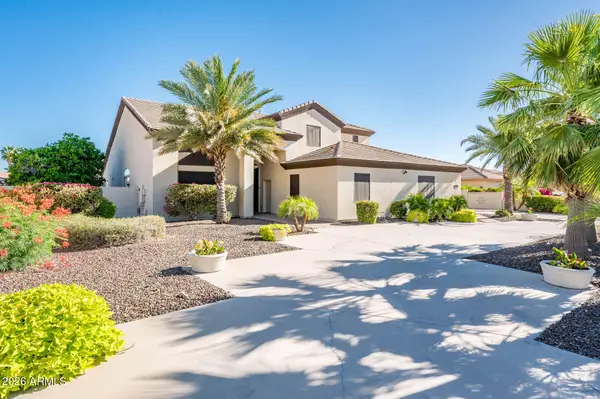 5322 W Whispering Wind Drive, Glendale, AZ 85310