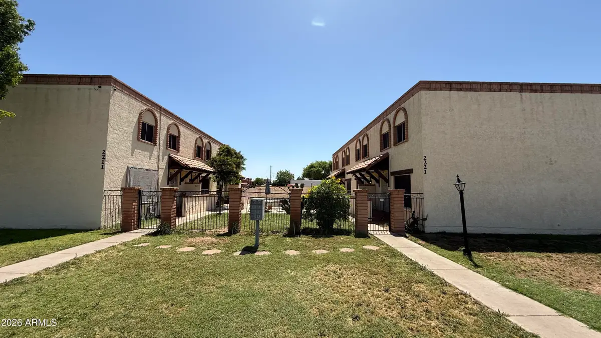 2221 W Turney Avenue #C, Phoenix, AZ 85015 - #1