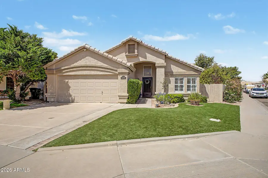 1334 N Malibu Lane, Gilbert, AZ 85234 - #2