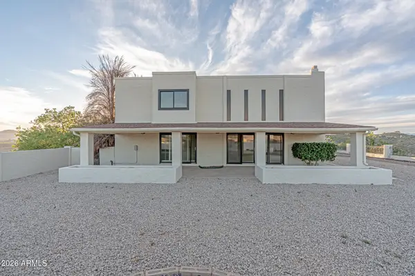 1052 W Estate Drive, Miami, AZ 85539