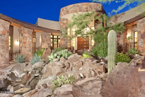14016 S Rockhill Road, Phoenix, AZ 85048