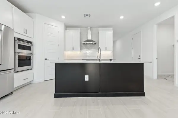 2453 E Villa Linda Drive, Phoenix, AZ 85024