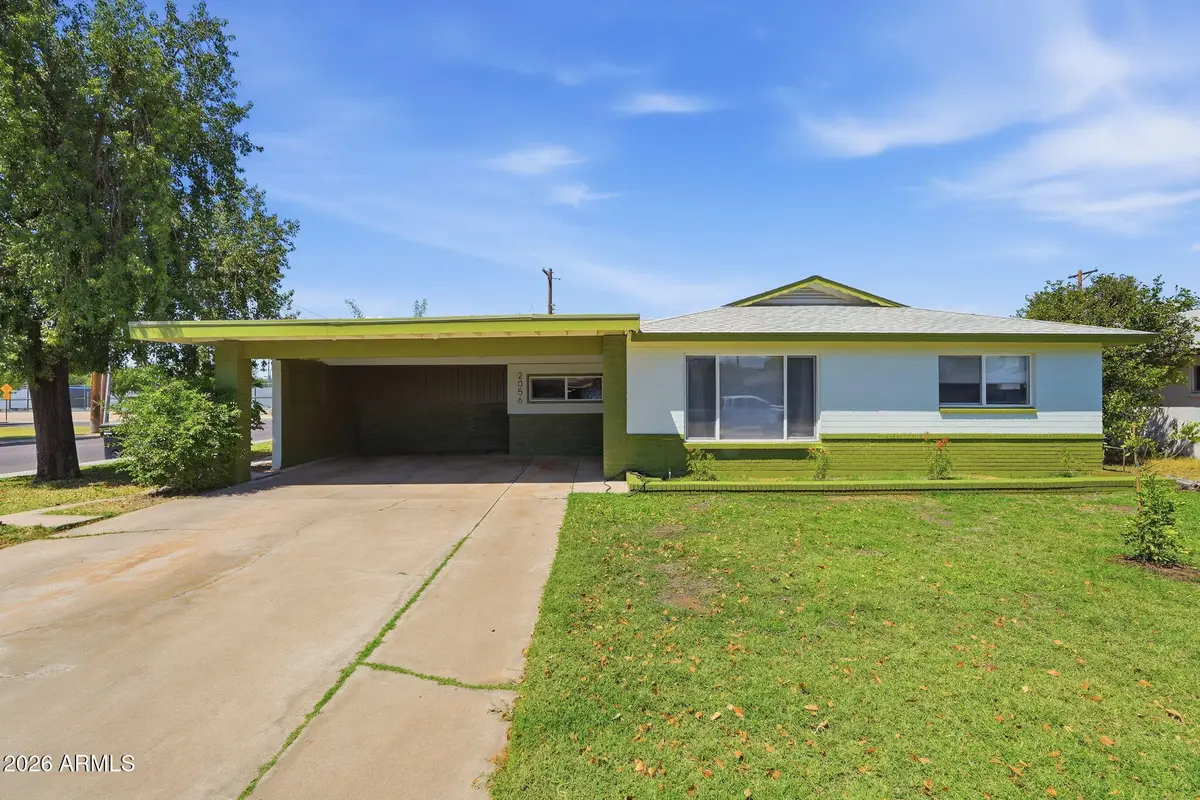 2056 W Marlette Avenue, Phoenix, AZ 85015 - #1