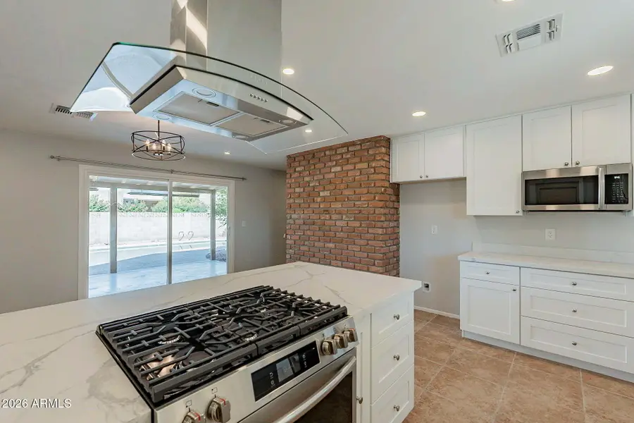 6302 N 85th Street, Scottsdale, AZ 85250 - #2