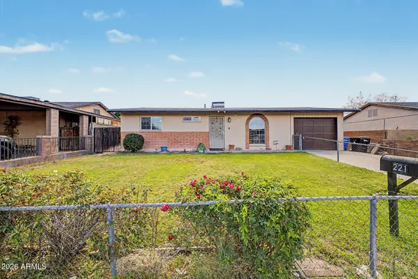 221 W Winston Drive, Phoenix, AZ 85041