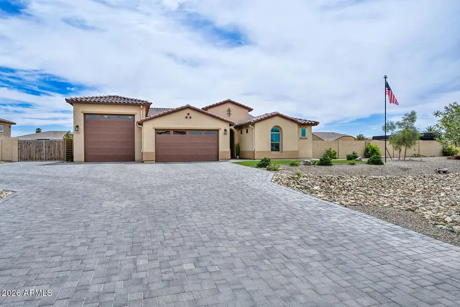 13531 W Tuckey Court, Glendale, AZ 85307 - #2