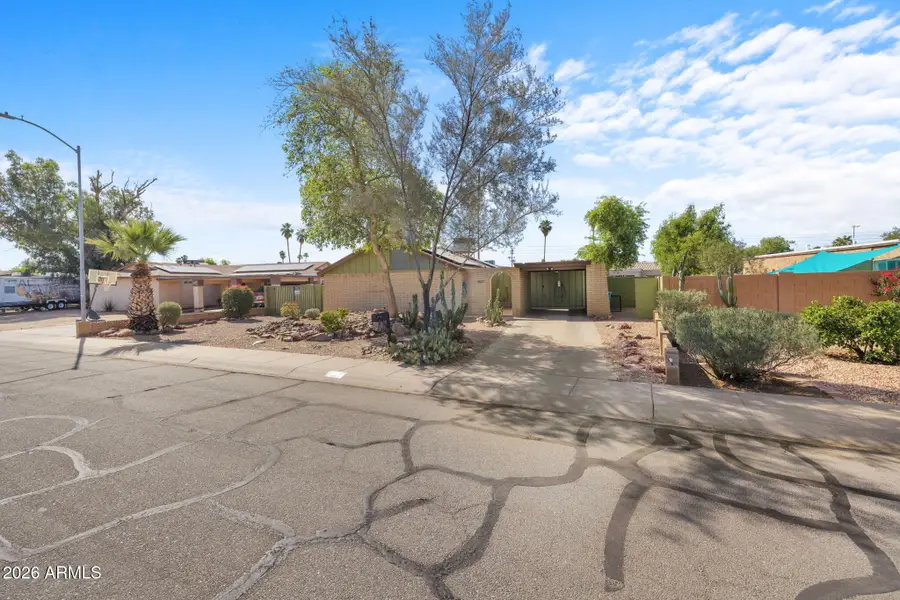 3837 W Becker Lane, Phoenix, AZ 85029 - #3