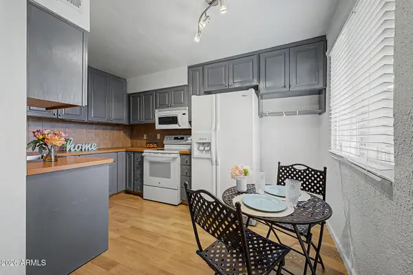 3314 N 68th Street #221, Scottsdale, AZ 85251