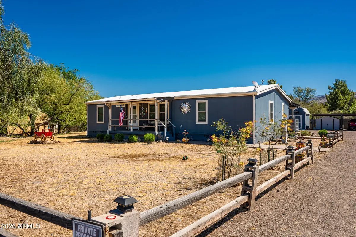 33701 S Park Lane, Black Canyon City, AZ 85324 - #1