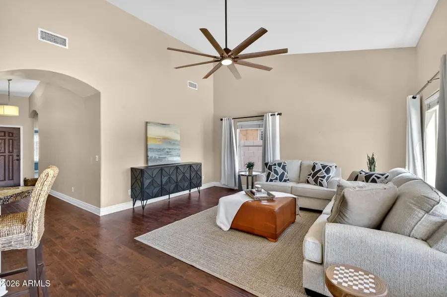 643 W Douglas Avenue, Gilbert, AZ 85233 - #2