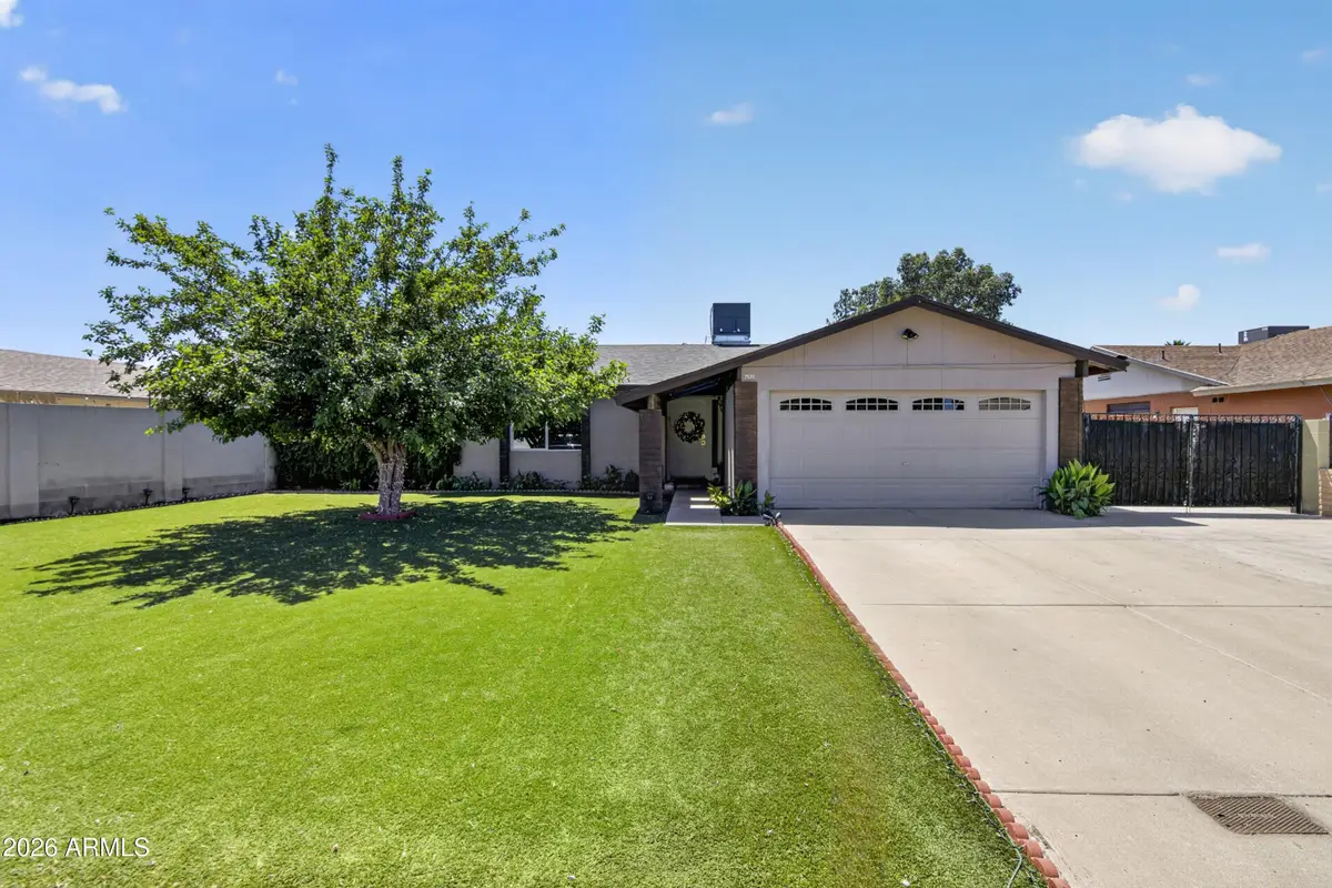 7539 W Highland Avenue, Phoenix, AZ 85033 - #1