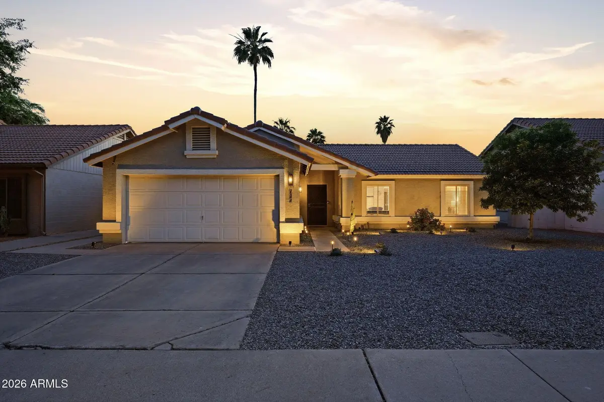 932 N Sailors Way, Gilbert, AZ 85234 - #1