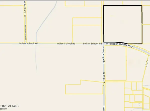 33744 W Indian School Road #13, Tonopah, AZ 85354