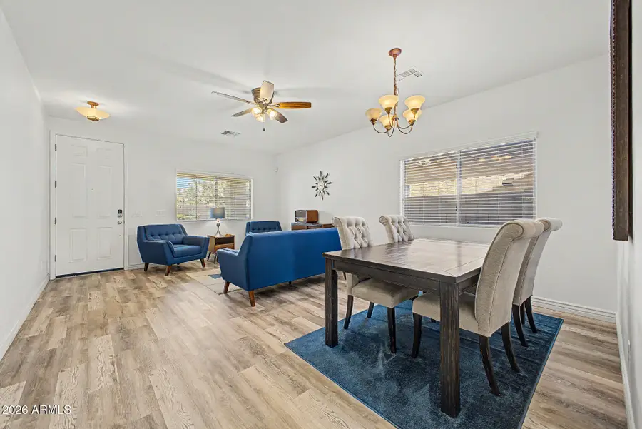 168 W Stanley Avenue, San Tan Valley, AZ 85140 - #2