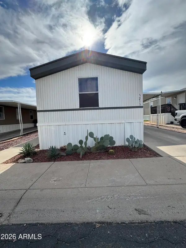 1213 W Welland Road, Phoenix, AZ 85041