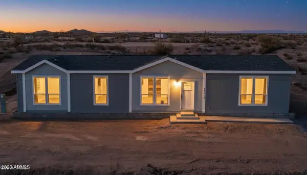 33016 W Cambridge Avenue, Tonopah, AZ 85354