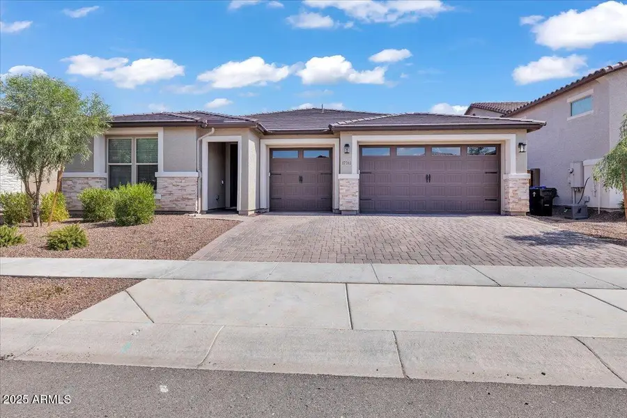 17593 W Red Fox Road, Surprise, AZ 85387 - #2