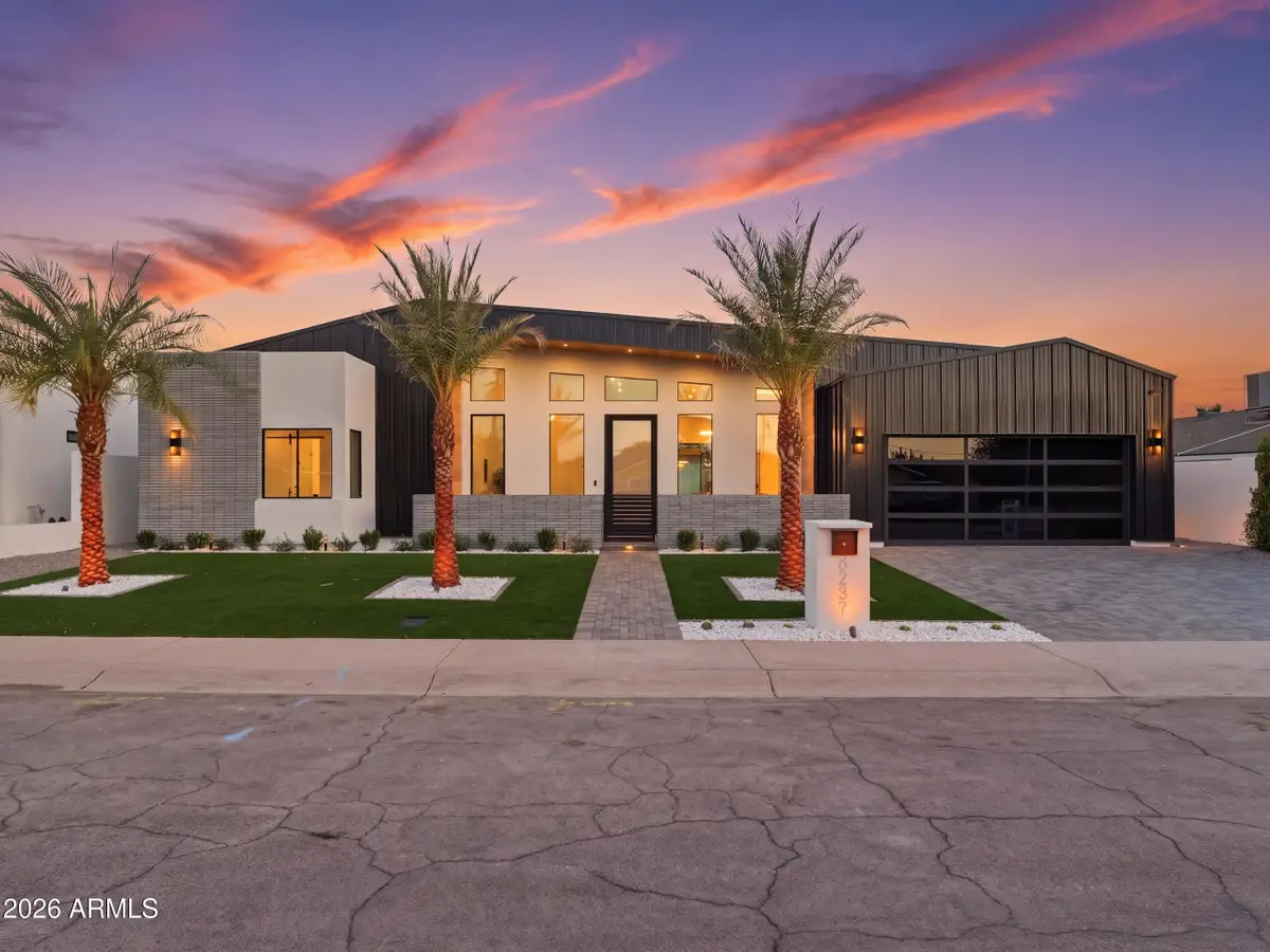 8237 E Coolidge Street, Scottsdale, AZ 85251 - #1