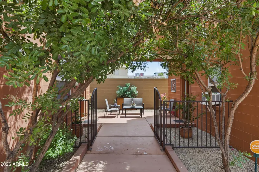 641 S Roosevelt Street, Tempe, AZ 85281 - #2