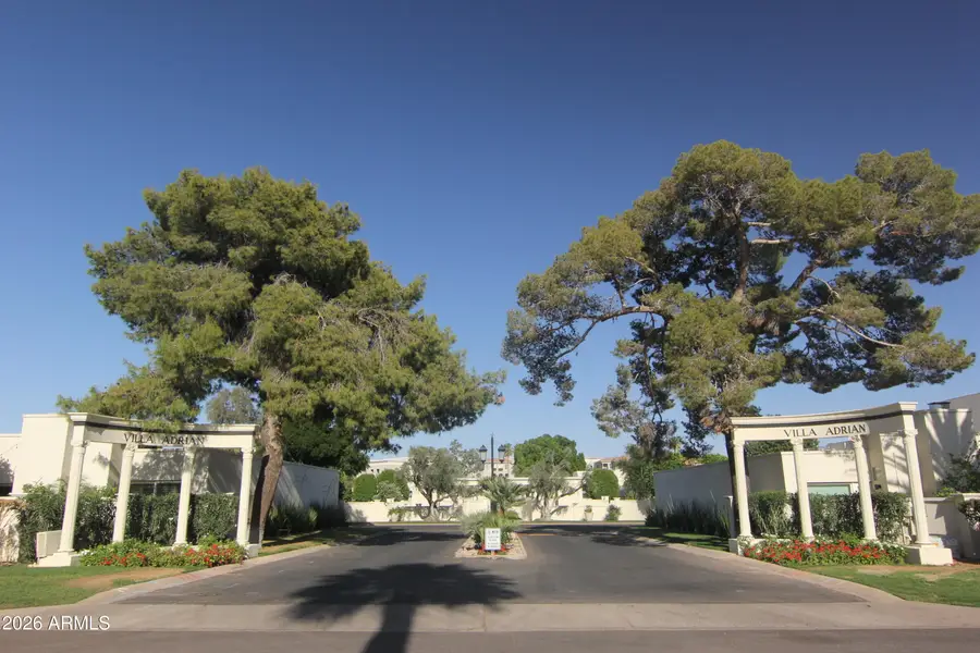 6915 E Glenrosa Avenue, Scottsdale, AZ 85251 - #3