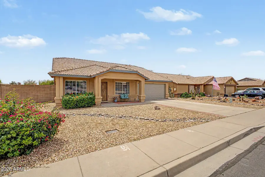 1123 W 15th Avenue, Apache Junction, AZ 85120 - #2